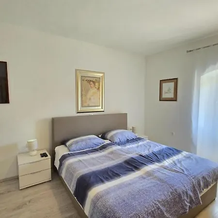 Villa Andrea With Whirpool By Guide *