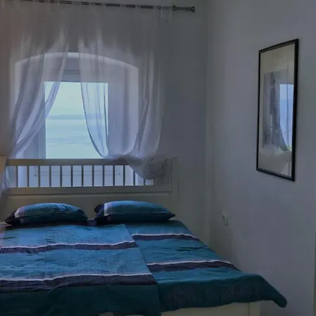 Andrea With Whirpool By Guide