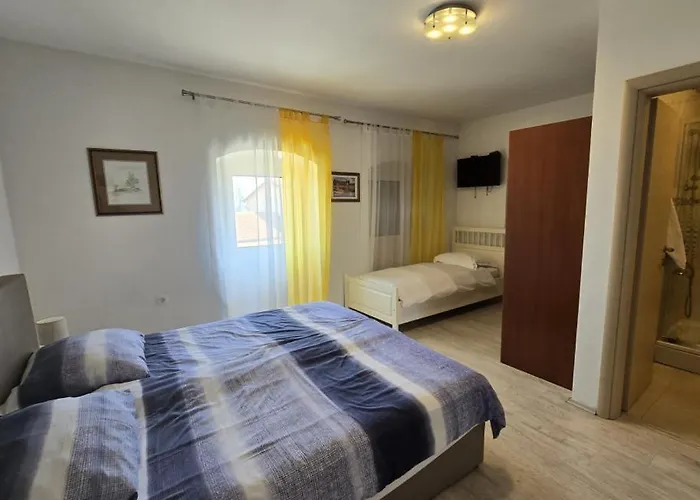 Andrea With Whirpool By Guide * Breza