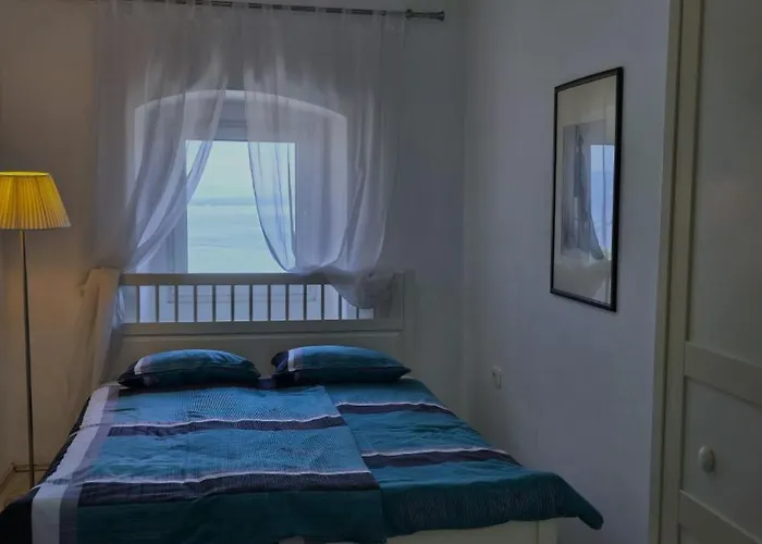 Andrea With Whirpool By Guide